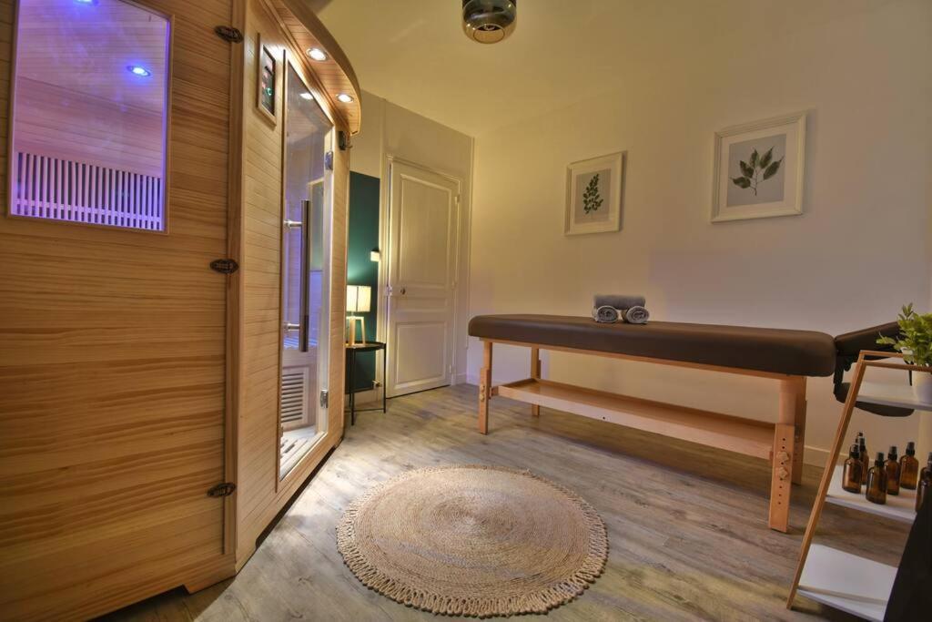 *Au Sauna De Maintenon* Exteriör bild
